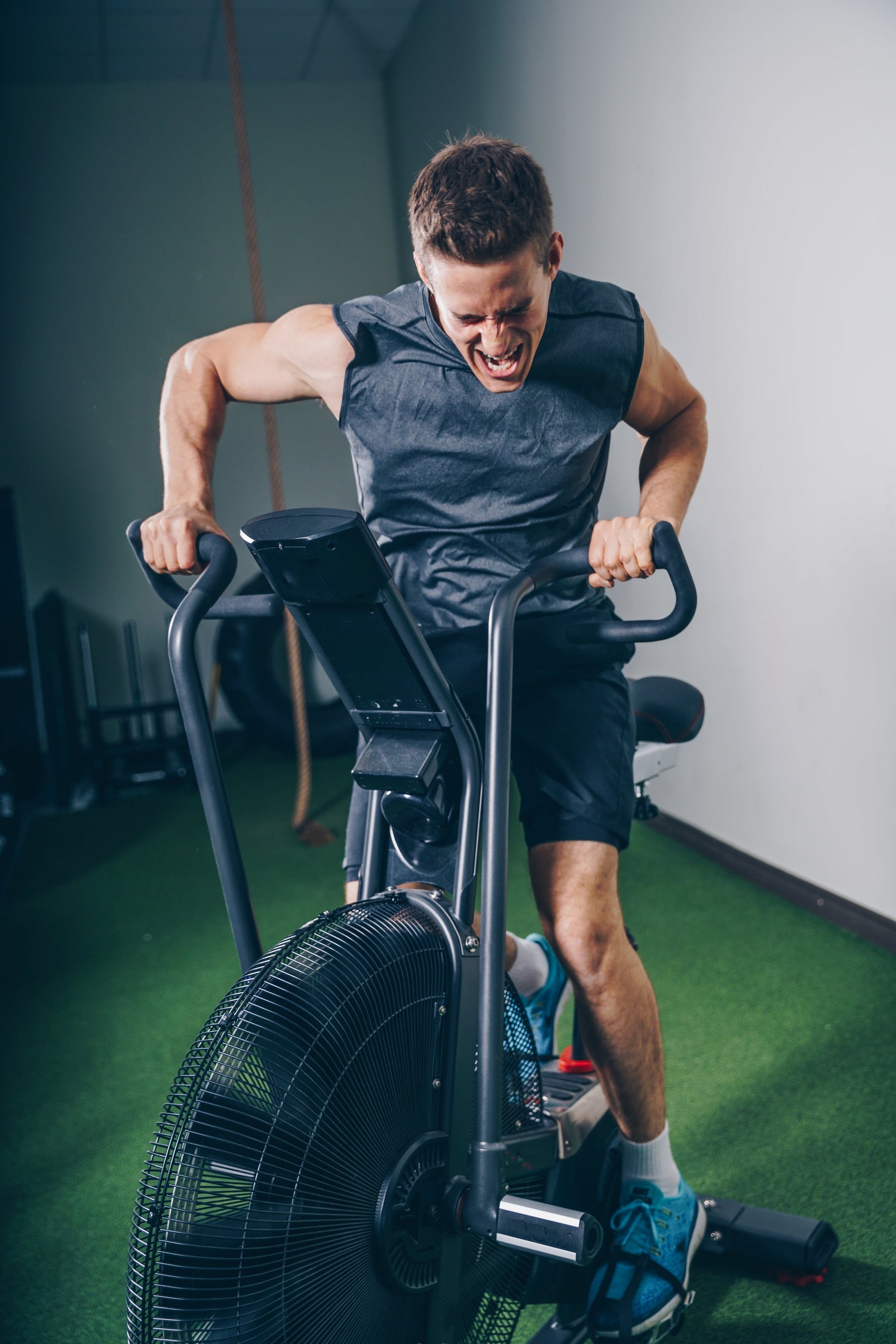 5 Essential Fitness Tools for Home Workouts